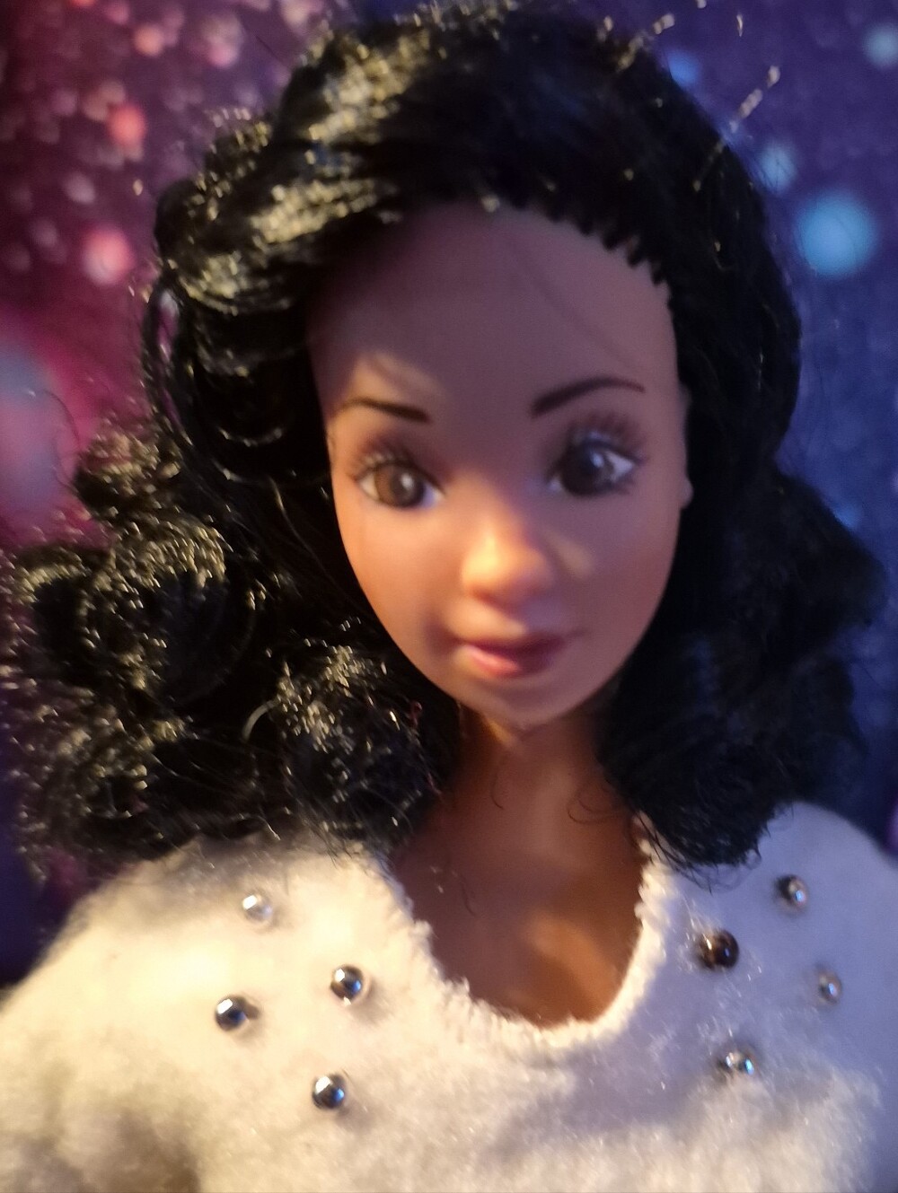 ✨ Vintage Twirl & Curl Hispanic Barbie – A Loved Survivor ✨